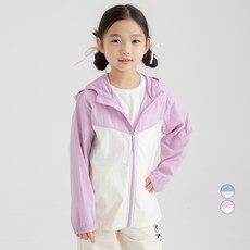 써보고 평이 가장 좋았던 상품, 사용 만족도가 높았던 유아바람막이 중에서 선택한 제품!
