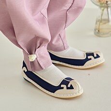 소비자가 직접 선택한 제품, TOP 10 중에서 품절되기 전에 서두르세요 남아한복신발를 만나보세요!