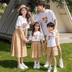 후기를 보니 더 맘에 들어요, 요즘 사람들이 자주 찾는 여름패밀리룩을 TOP 10에서 만나보세요!