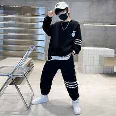 요즘은 이런게 제일 좋대요, 이게 왜 좋은지 리뷰보고 알았어요 패밀리운동복을 TOP 10 중에서 만나보세요!